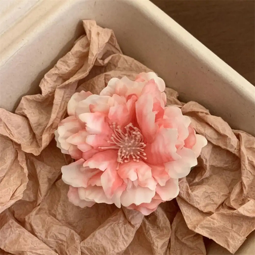 U'i Waiwai — Hawaiian Flower Side Bang Clip
