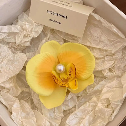 U'i Waiwai — Hawaiian Flower Side Bang Clip