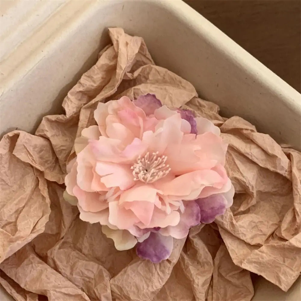 U'i Waiwai — Hawaiian Flower Side Bang Clip